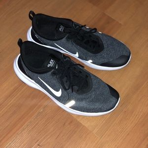 Nike Flex Experience 8